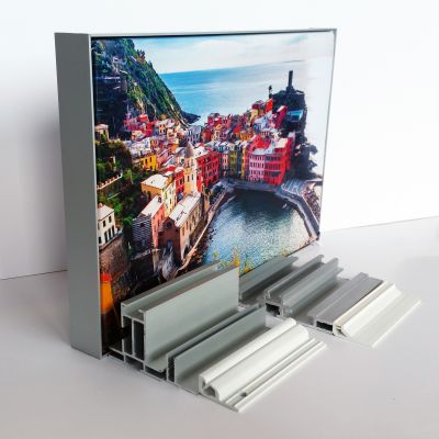 Muestrario de Perfiles de Aluminio y PVC